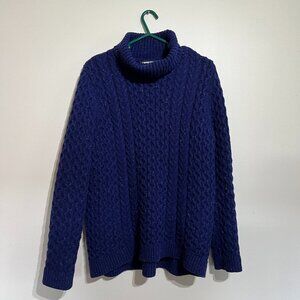 Cotton wool blend turtleneck sweater, thick and warm! Size Large